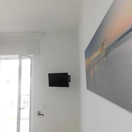 Bilocale Con Balcone Sul Mare 107 *